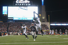 FOXBORO, MA - DECEMBER 06:  Byron Maxwell #31 of the Philadelphia Eagles intercepts a pass during the third quarter against the New England Patriots at Gillette Stadium on December 6, 2015 in Foxboro, Massachusetts.  (Photo by Jim Rogash/Getty Images)