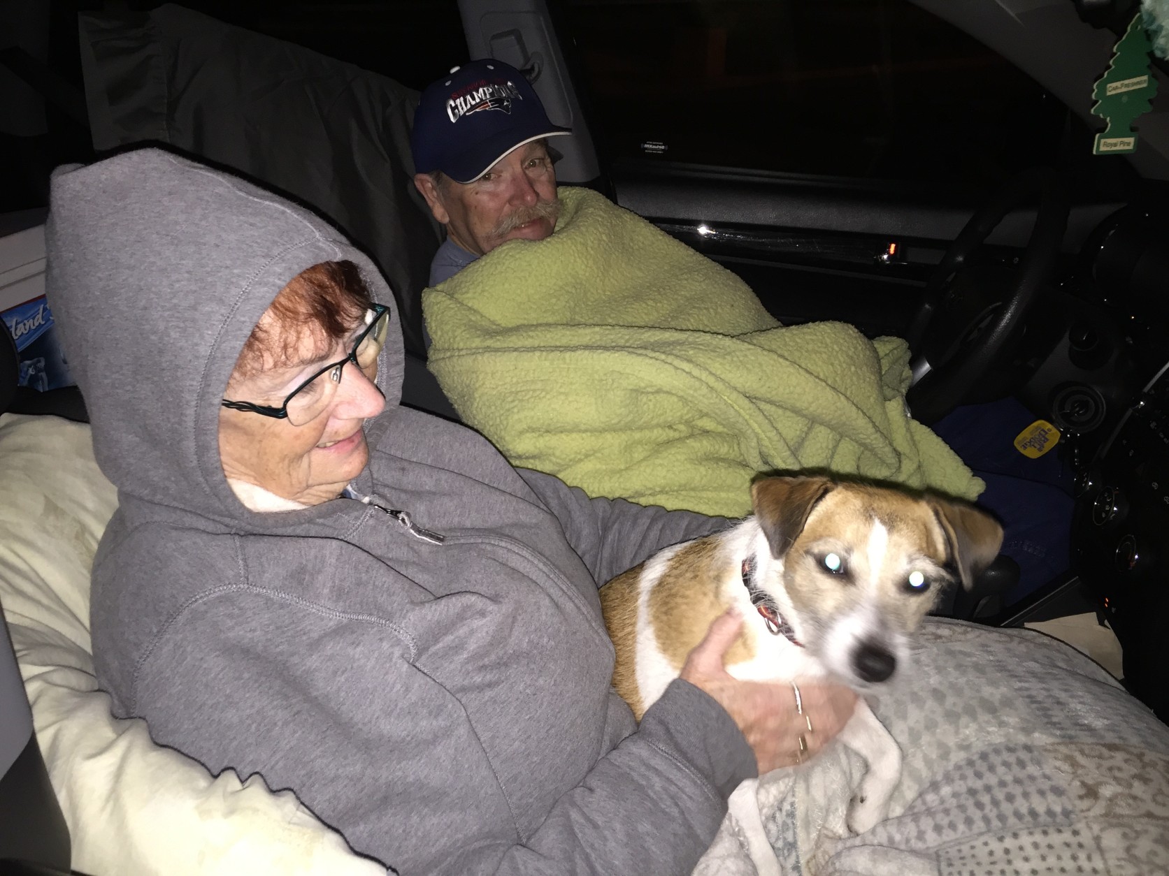 Larry and Pat Moody say traffic late Sunday into the early hours of Monday was fairly light between Scarborough, Maine, and Dale City, Virginia. The couple and dog Bailey are destined for North Carolina to “just relax” with family. (WTOP/Kristi King)