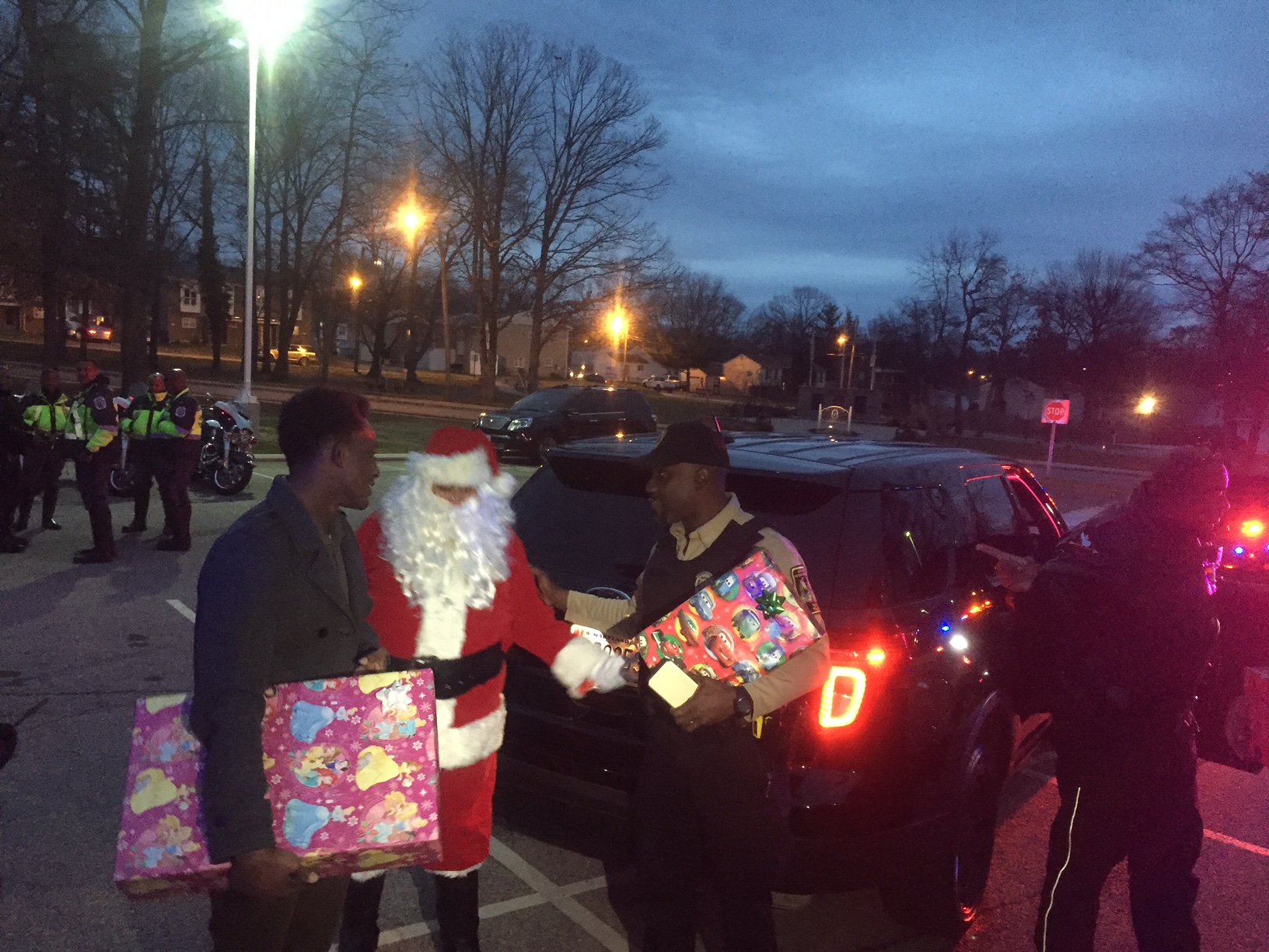Thanks to Corporal Randy Green and the Maryland-National Capital Park Police in Prince George's County, the Carter family has presents under their tree. (WTOP/Mike Murillo)