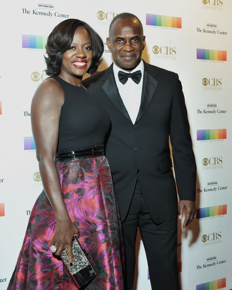 Actress Viola Davis is seen on the red carpet of the Kennedy Center Honors with husband Julius Tennon. (Courtesy Shannon Finney, www.shannonfinneyphotography.com)