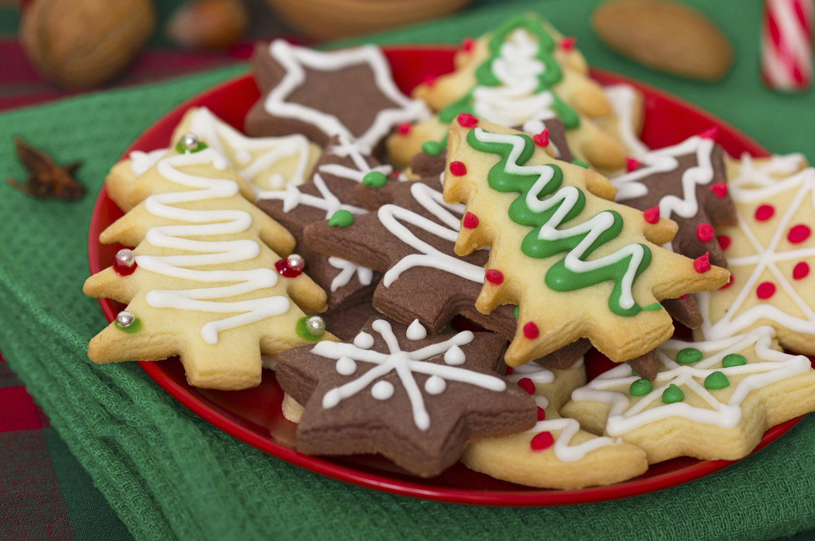 Strategies for avoiding holiday weight gain