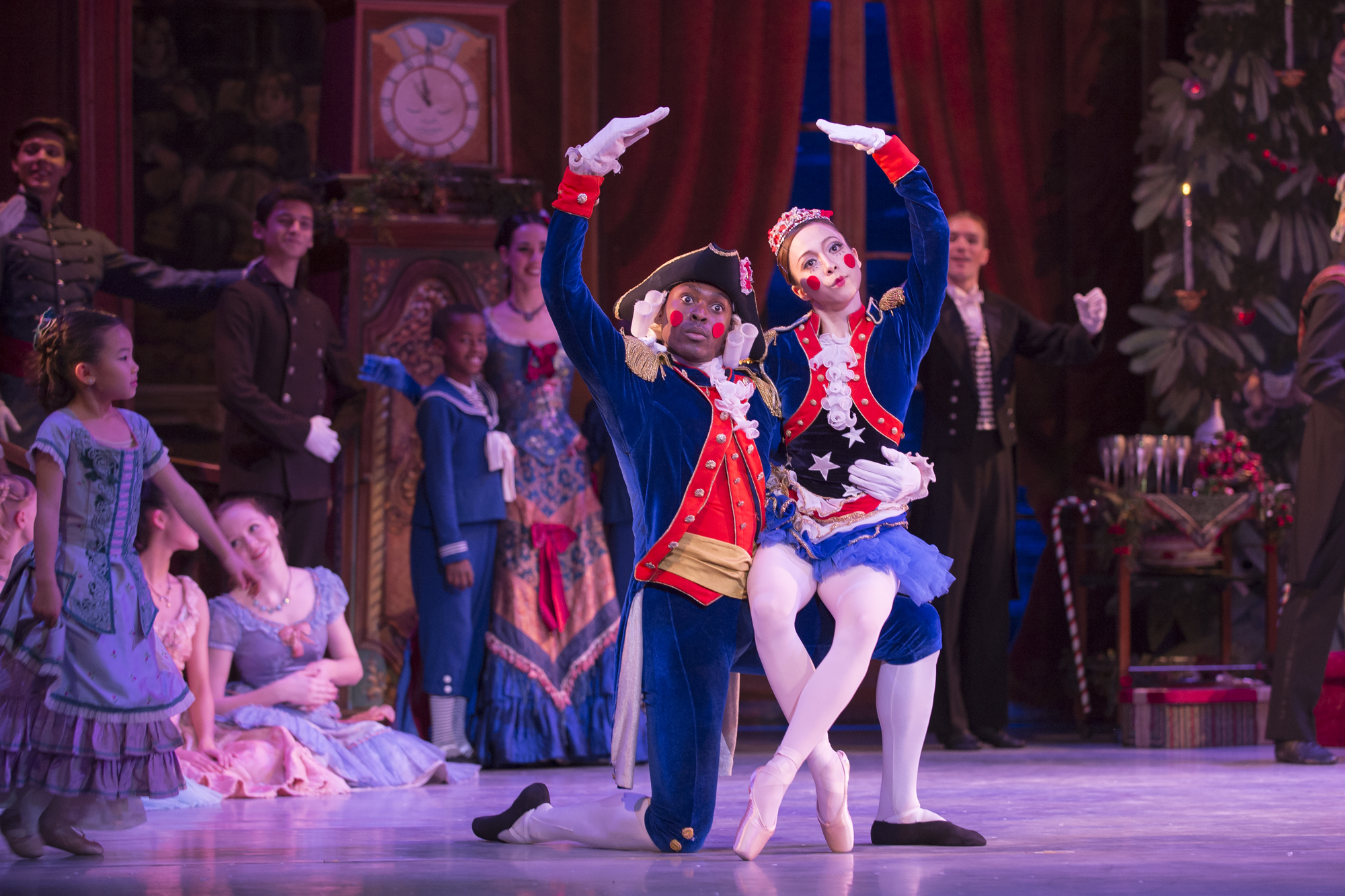 ‘Nutcracker’ ballet returns to Warner Theatre with D.C. twist WTOP