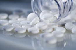 A new study shows a simple aspirin may cut the risk of death for men diagnosed with prostrate cancer. (Getty Images)