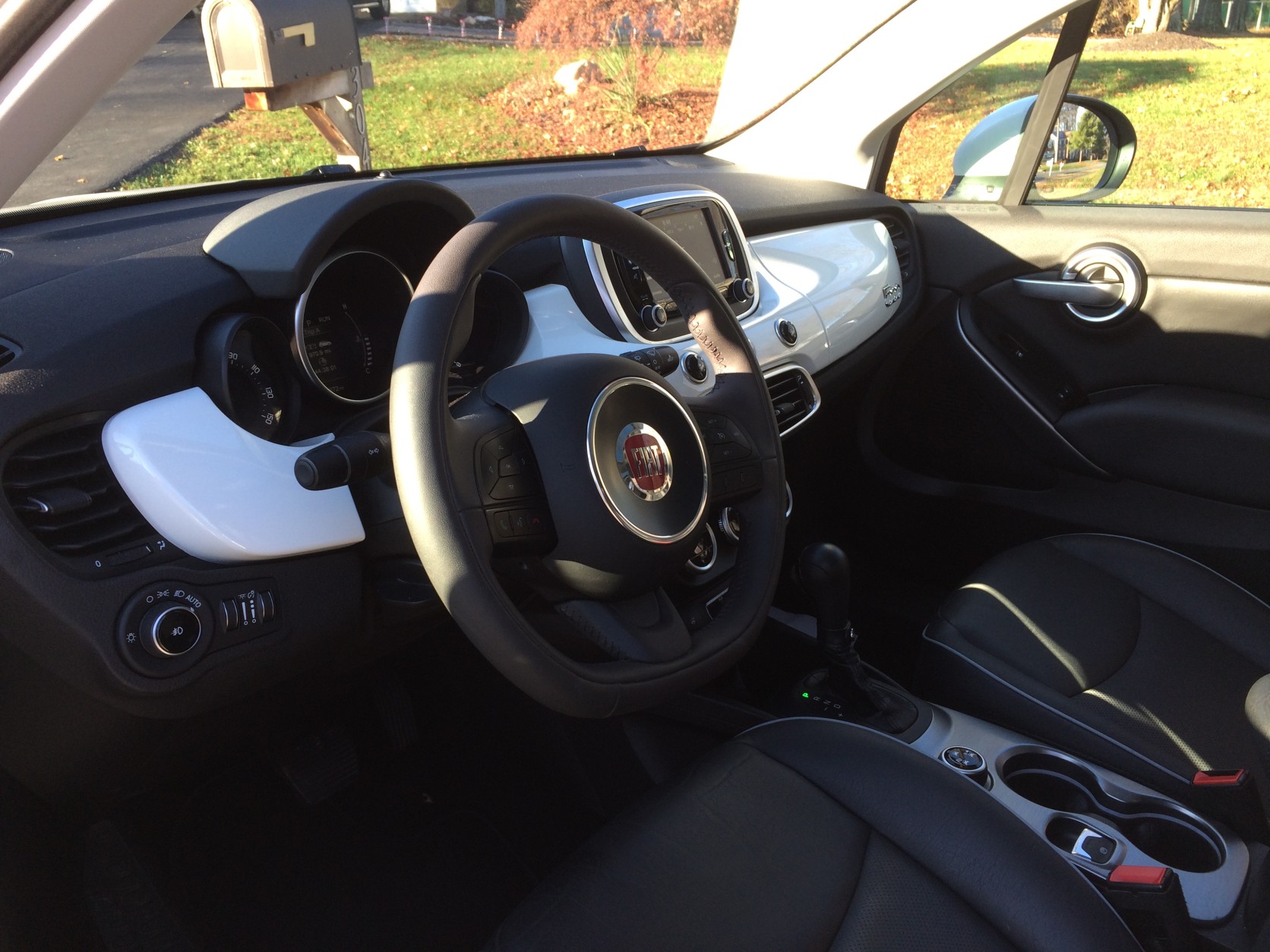 The interior is a step up for Fiat vehicles in general. The materials are nicer and closer to the competition in this new and growing class of little crossovers. (WTOP/Mike Parris)