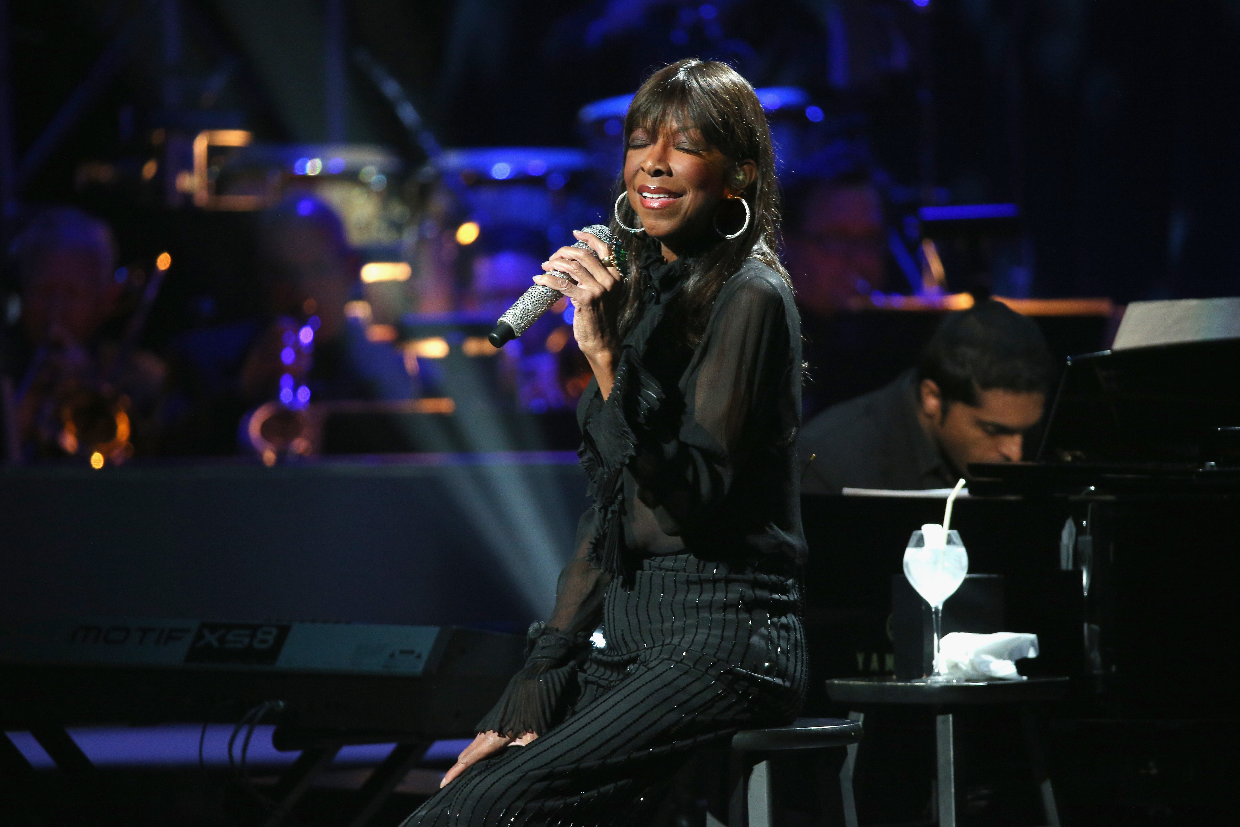 Singer Natalie Cole dies at 65