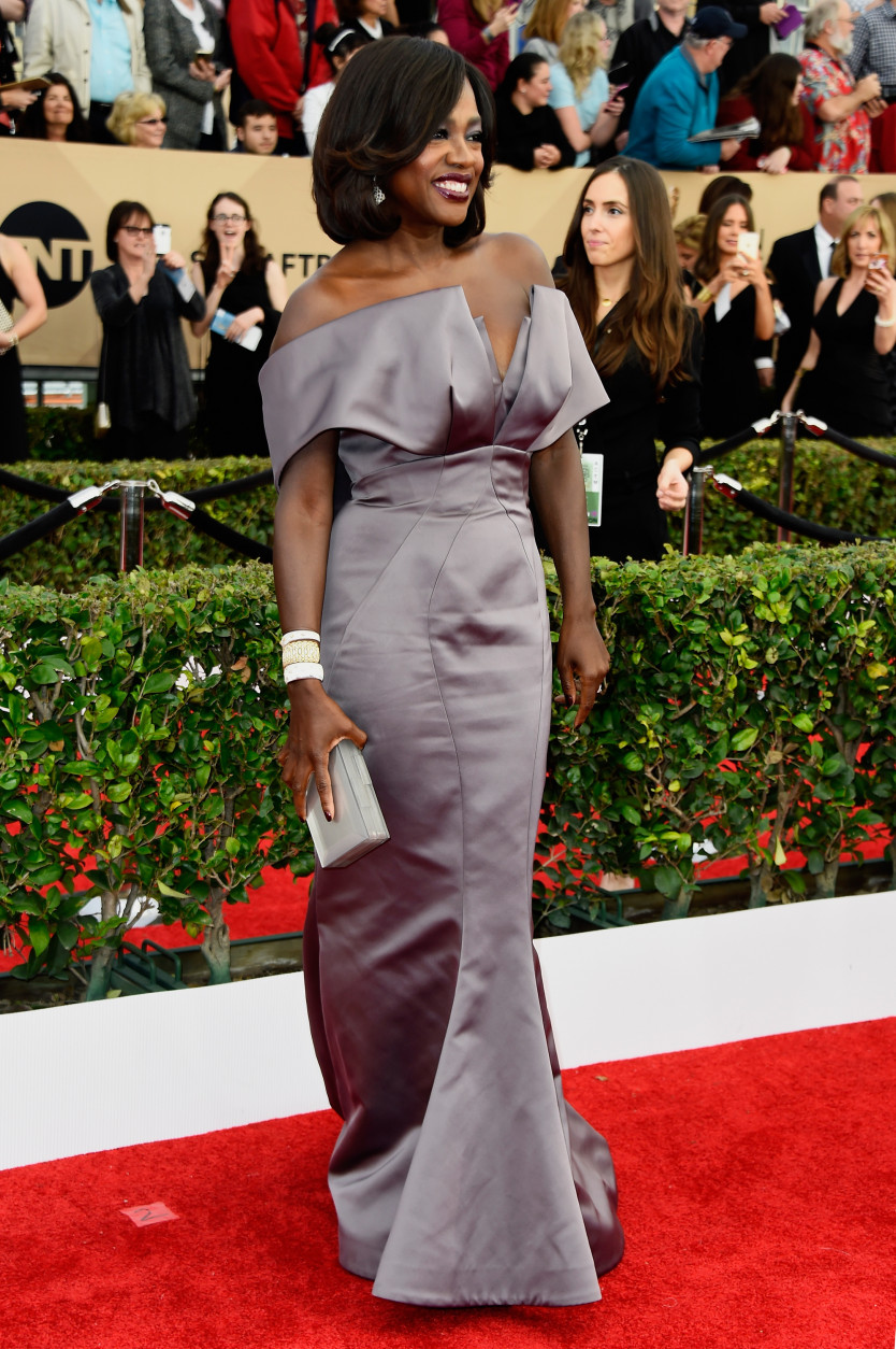 attends the 22nd Annual Screen Actors Guild Awards at The Shrine Auditorium on January 30, 2016 in Los Angeles, California.