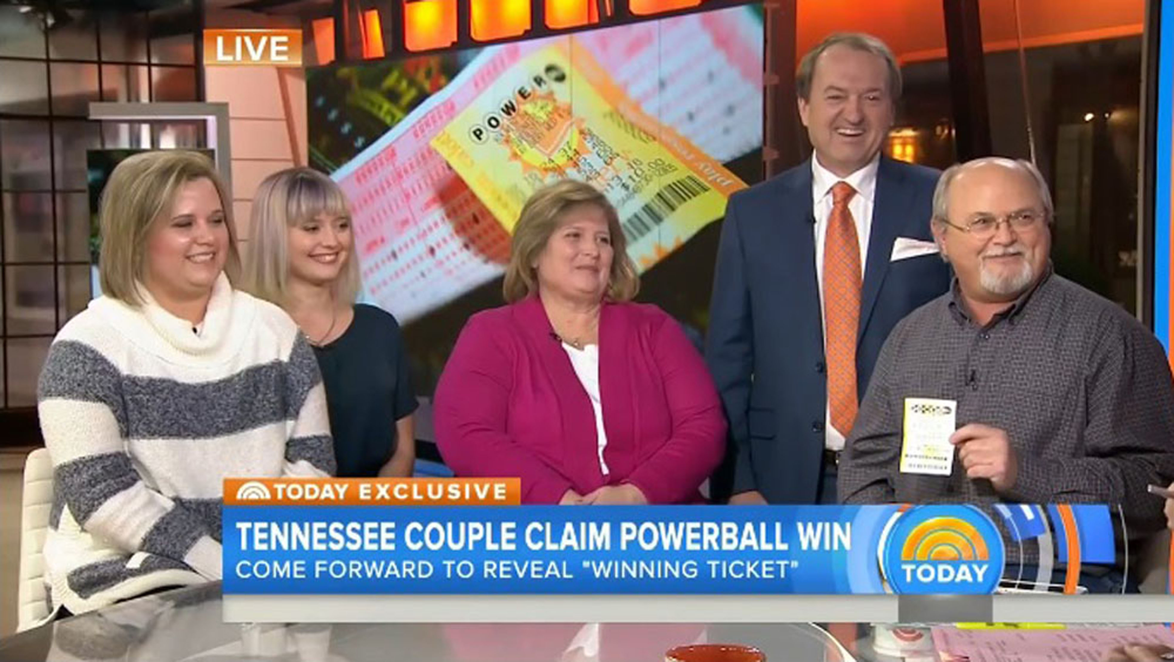 Tenn. family claims they have winning Powerball ticket (Video)
