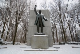 As the bike ride begins, snow starts to collect on the Theodore Roosevelt statue at the Theodore Roosevelt Island National Memorial in D.C. on Monday, Feb. 15, 2016. (WTOP/Dave Dildine)