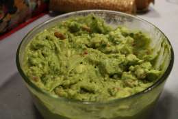 Super Guac for the Super Bowl, courtesy of Mitchell Miller. (WTOP/Hanna Choi)