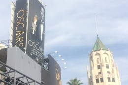 Outside the Oscars, with WTOP Entertainment Editor Jason Fraley. (WTOP/Jason Fraley)