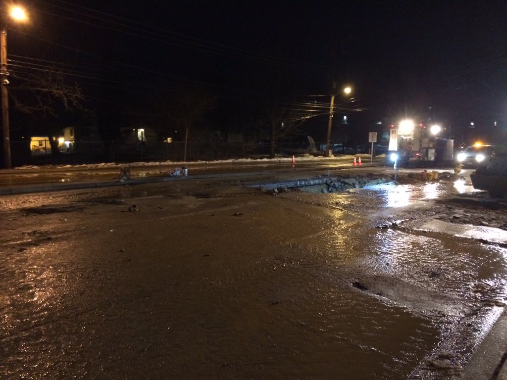 University Boulevard is closed for water main repairs between Piney Branch and Carroll. (WTOP/Nick Iannelli)