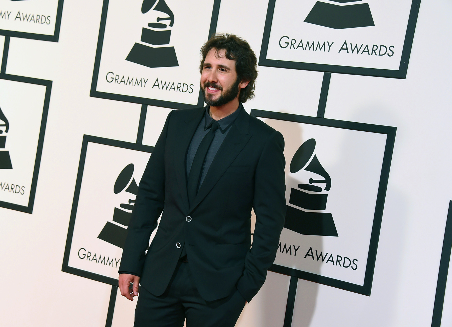Josh Groban arrives at the 58th annual Grammy Awards at the Staples Center on Monday, Feb. 15, 2016, in Los Angeles. (Photo by Jordan Strauss/Invision/AP)