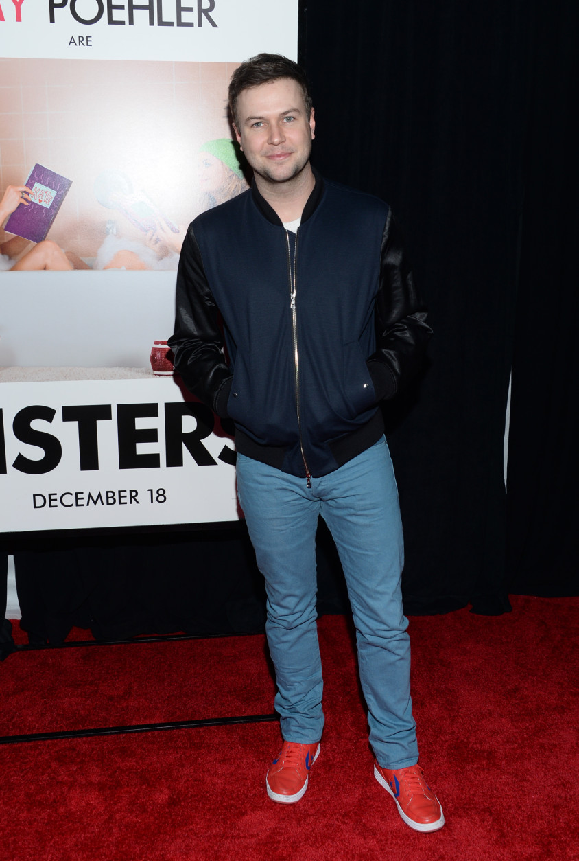 Taran Killam attends the premiere of "Sisters" at the Ziegfeld Theatre on Tuesday, Dec. 8, 2015, in New York. (Photo by Evan Agostini/Invision/AP)