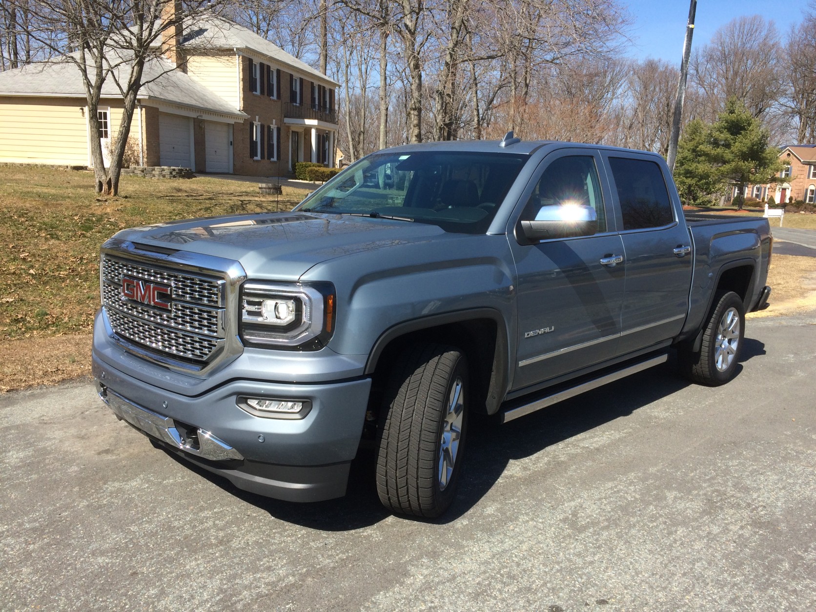 The 2016 Sierra Denali is a high-end truck that can tow over 11,000lbs and do it with the comfort of a luxury car. (WTOP/Mike Parris)