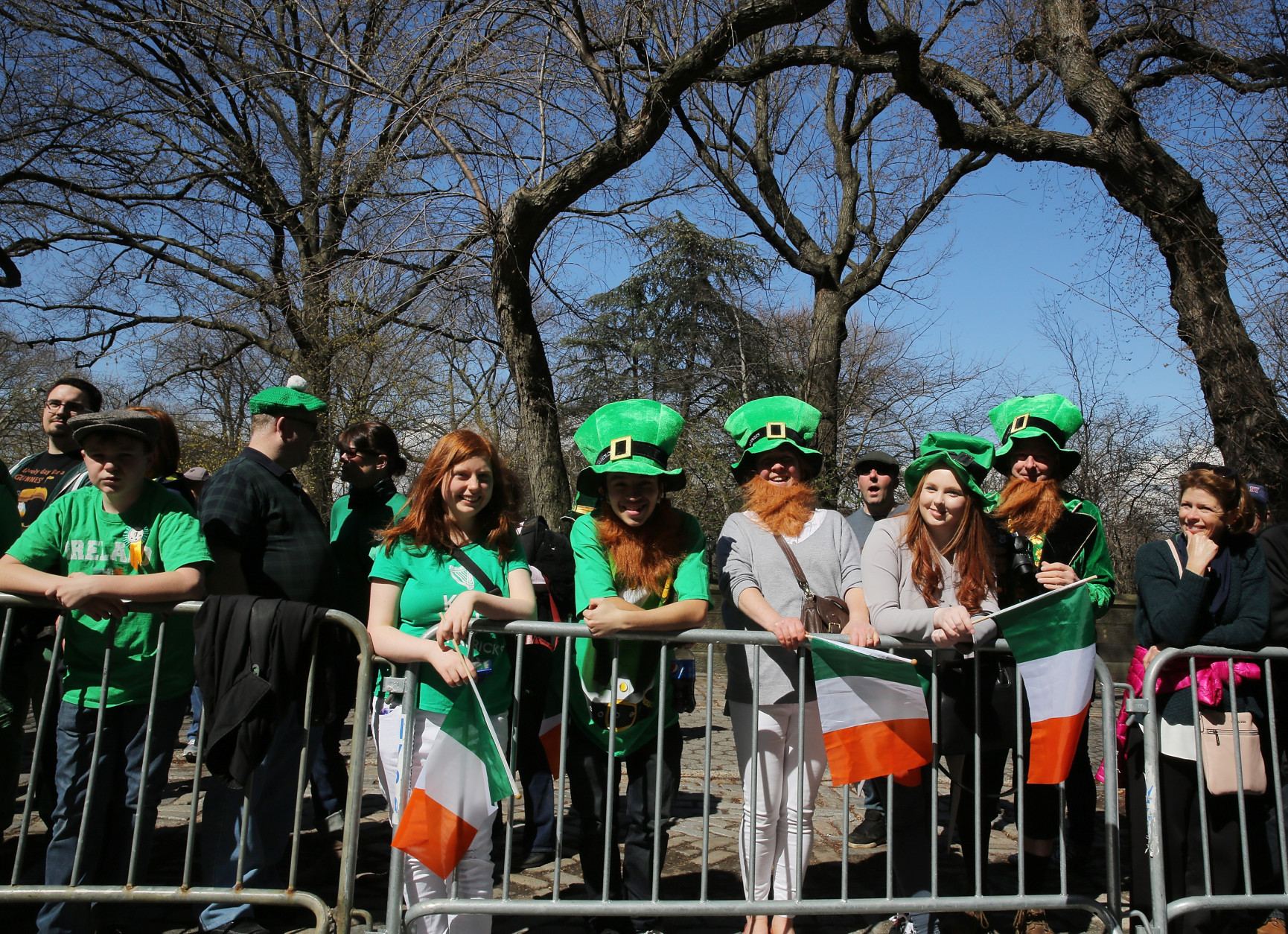 NEW YORK, NY - MARCH 17:  Spectators at the 255th annual St. Patricks Day Parade along Fifth Avenue in New York City on March 17, 2016 in New York City.  (Photo by Jemal Countess/Getty Images)