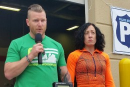 A photo of CrossFit Woodbridge owner Dan Boughton and Joanna Guindon, aunt of a slain Prince William County police officer