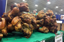 Dog bones on display for sale at the Super Pet Expo. (WTOP/Mike Murillo)