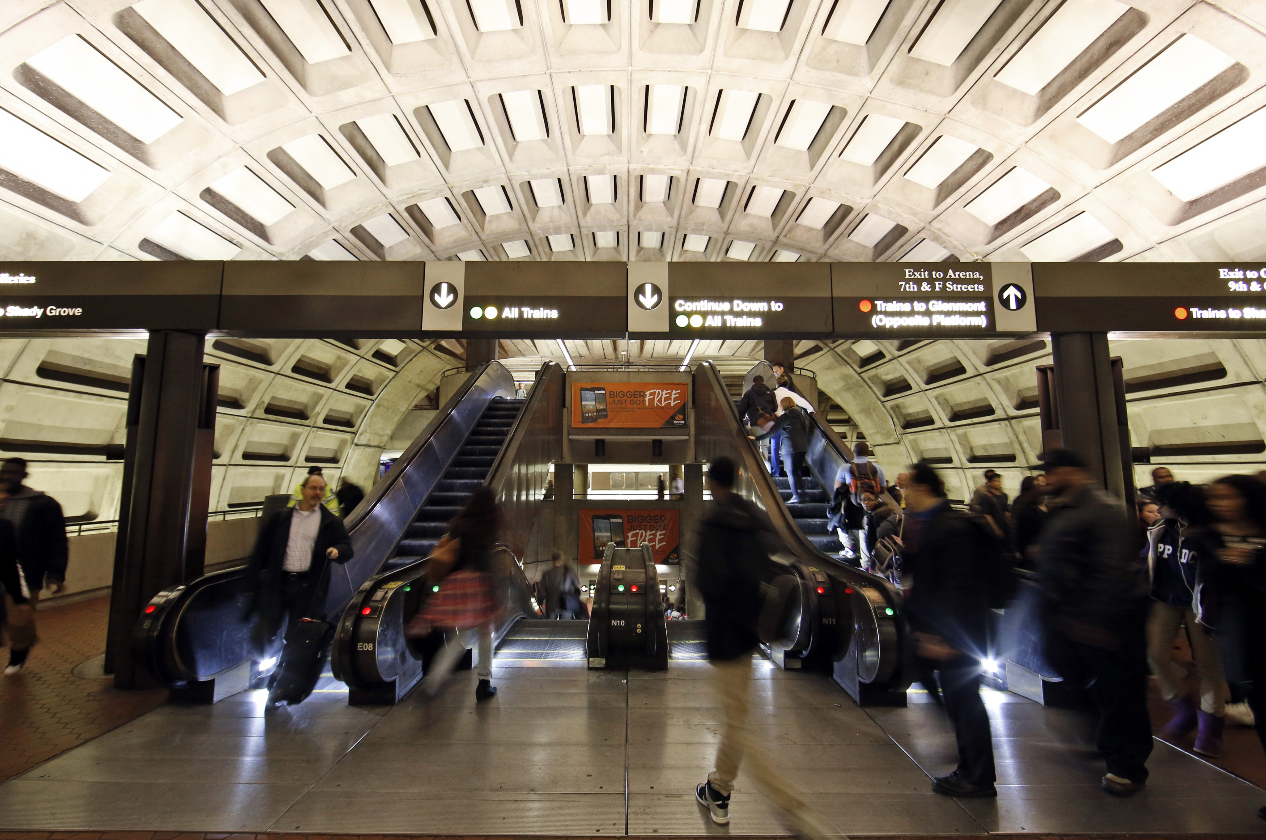 metro-plans-to-open-rail-system-on-time-thursday-wtop