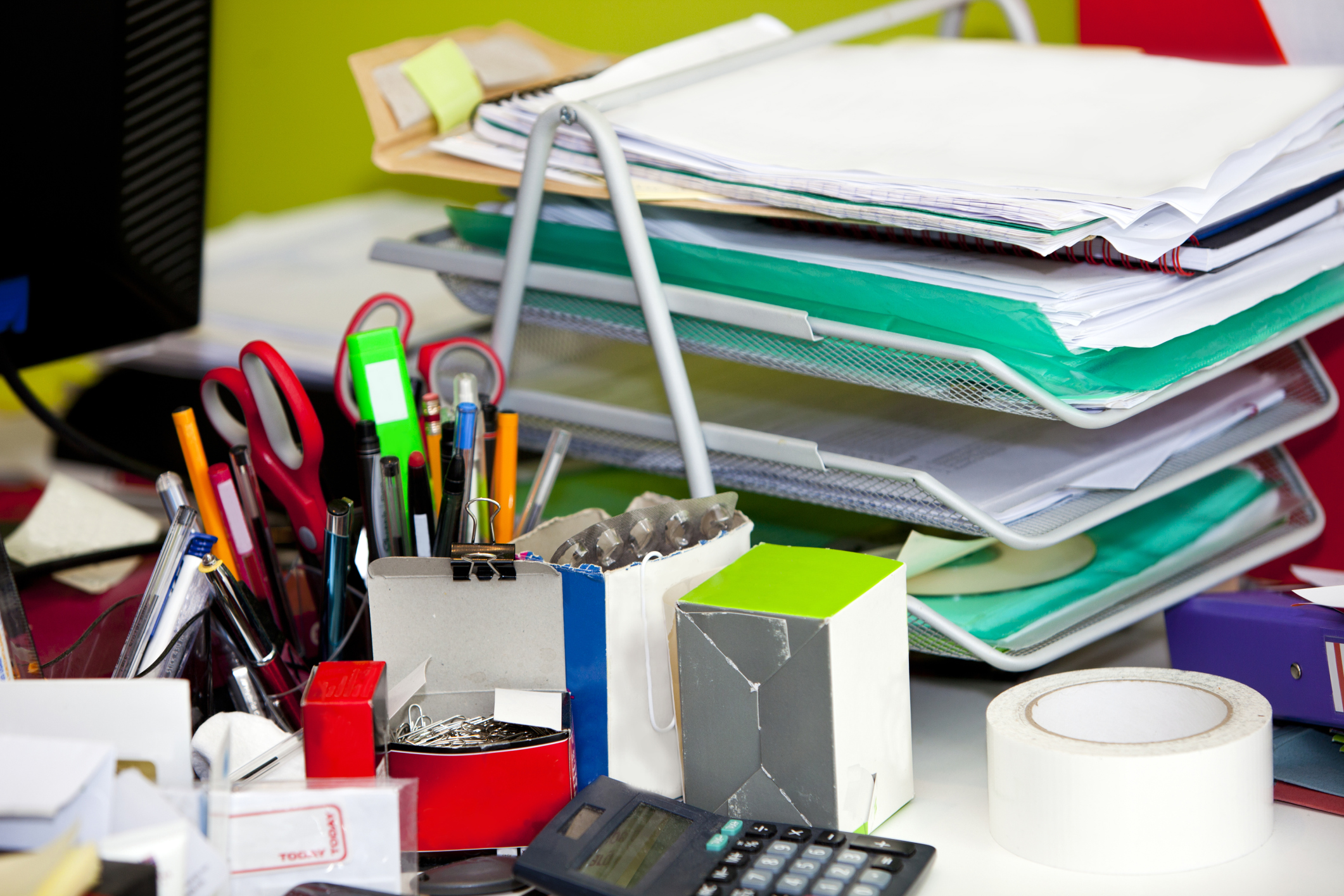 6 steps to spring clean your workspace and boost productivity