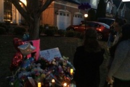 A vigil was held for Crystal Hamilton at her home on March 1, 2016. (WTOP/Dick Uliano)