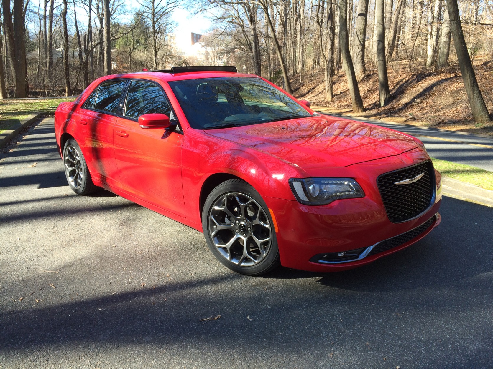 2016 Chrysler 300s Big Sedan With Stand Out Curb Appeal Wtop News