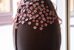 Photo of Centrolina's giant Easter egg