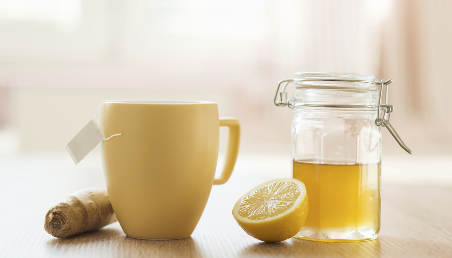 Detail of honey and lemon