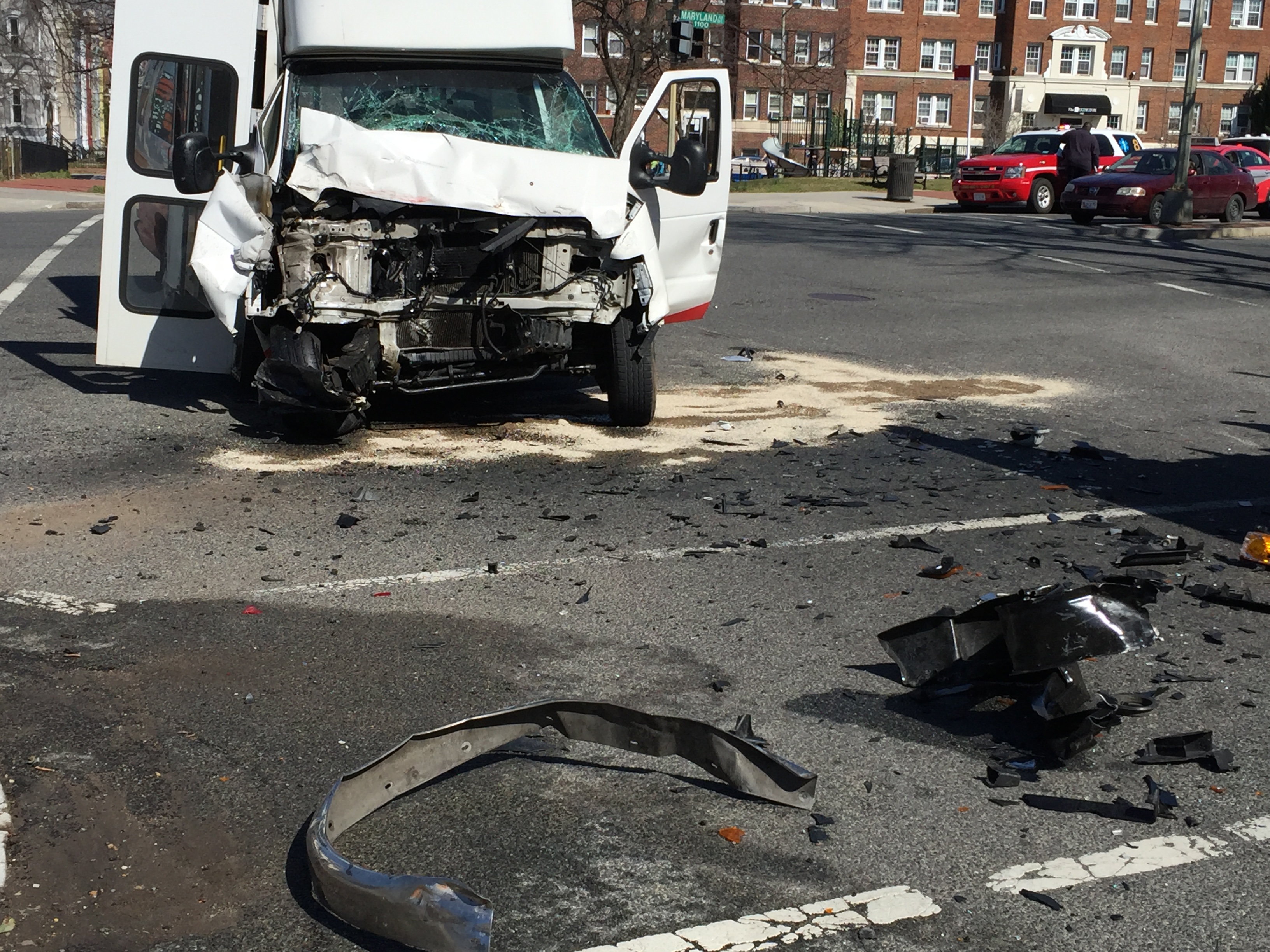 7 people, including D.C. firefighters, hurt after firetruck collides with van