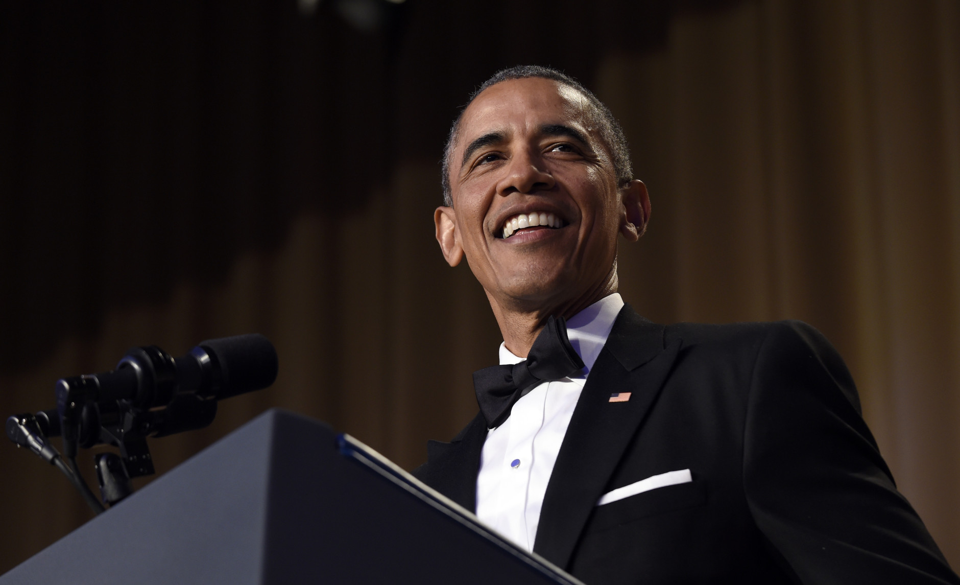 President Barack Obama speaks at the annual White House Correspondents' Association dinner at the Washington Hilton in Washington, Saturday, April 30, 2016. (AP Photo/Susan Walsh)