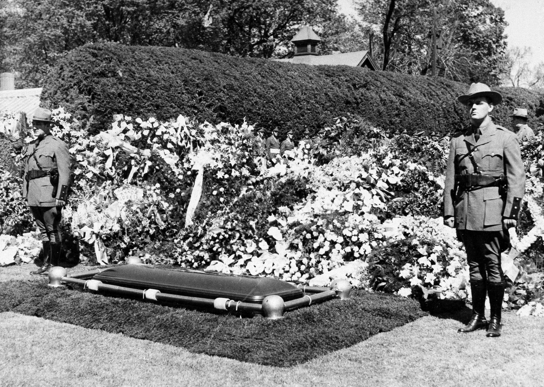 New York State Police guard the grave of President Franklin D. Roosevelt on his estate at Hyde Park, N.Y., April 15, 1945, following his funeral.  (AP Photo)