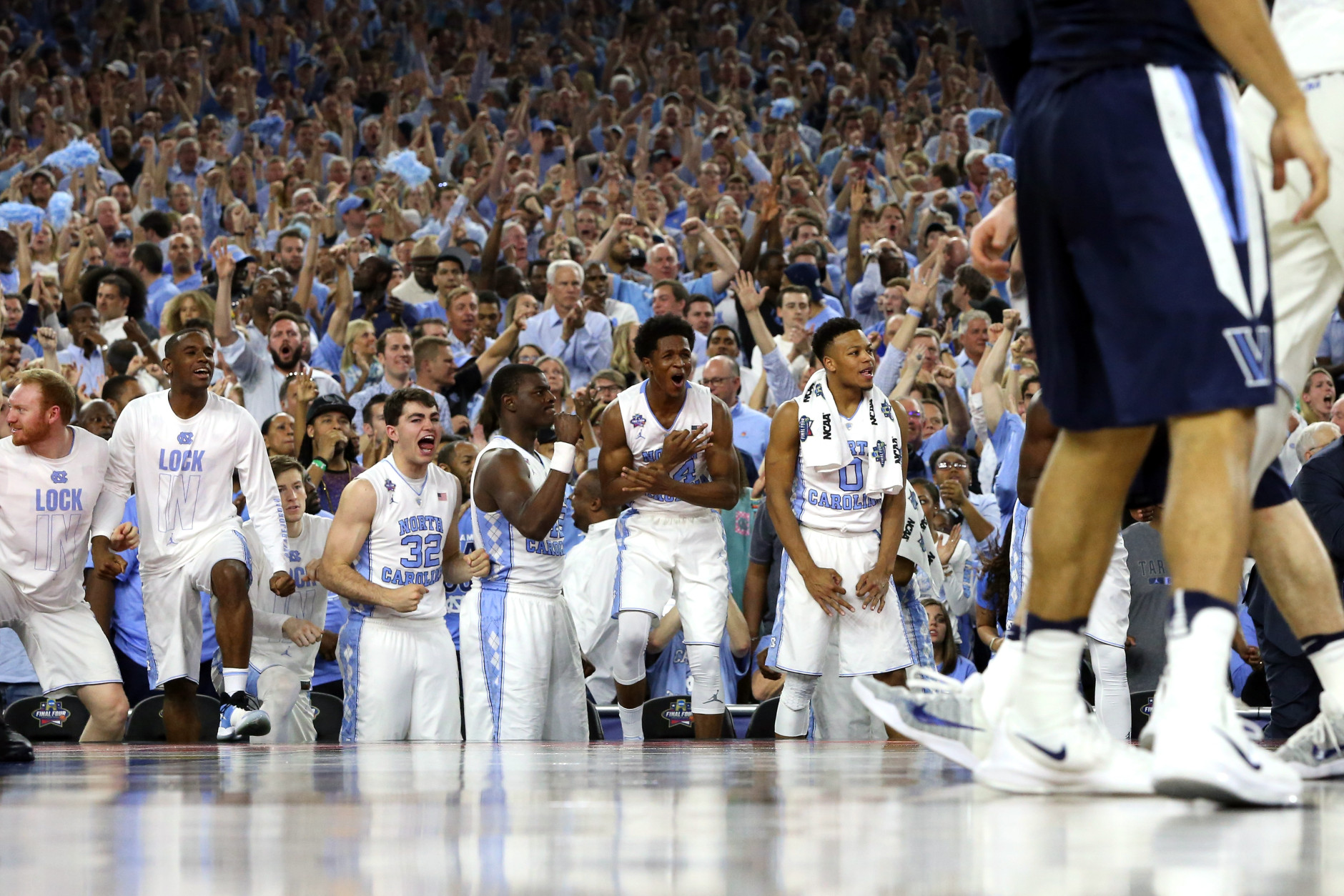 HOUSTON, TEXAS - APRIL 04:  The North Carolina Tar Heels bench reacts in the second half against the Villanova Wildcats during the 2016 NCAA Men's Final Four National Championship game at NRG Stadium on April 4, 2016 in Houston, Texas.  (Photo by Streeter Lecka/Getty Images)