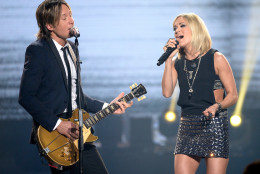 Recording artists Keith Urban (L) and Carrie Underwood perform onstage during FOX's 'American Idol' Finale For The Farewell Season at Dolby Theatre on April 7, 2016 in Hollywood, California. at Dolby Theatre on April 7, 2016 in Hollywood, California. (Photo by Kevork Djansezian/Getty Images)