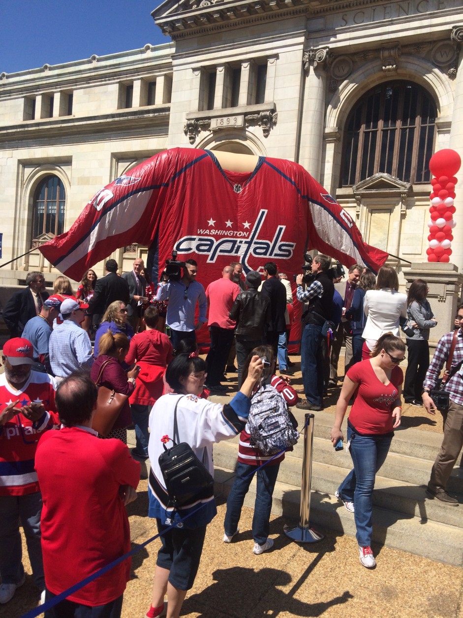 On Wednesday, fans gathered in downtown D.C. to support the Washington Capitals' run to the playoffs. Among others, Mayor Muriel Bowser was on-hand. (WTOP/Dick Uliano)