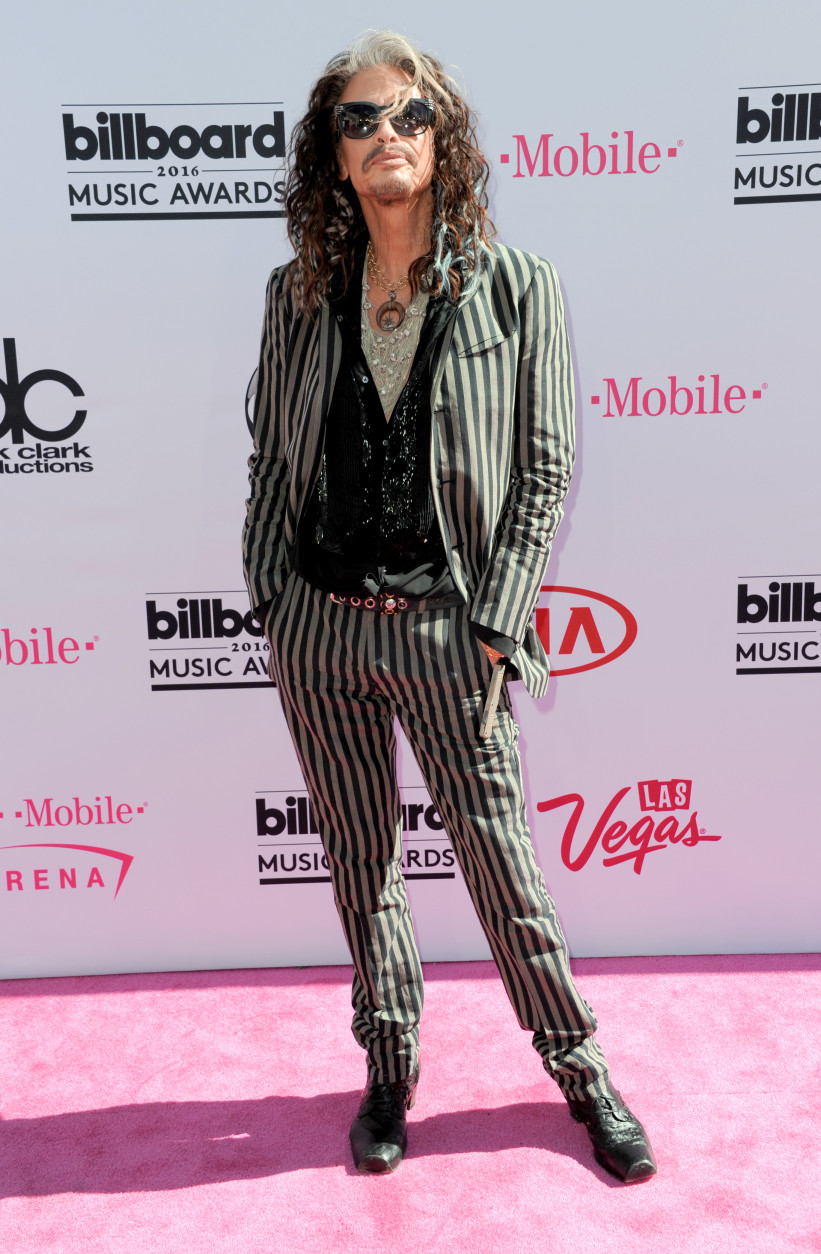 Steven Tyler arrives at the Billboard Music Awards at the T-Mobile Arena on Sunday, May 22, 2016, in Las Vegas. (Photo by Richard Shotwell/Invision/AP)