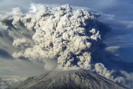 Volcanic ash and steam rises from Mount St. Helens, Wash., as it erupted, May 18, 1980. (AP Photo)
