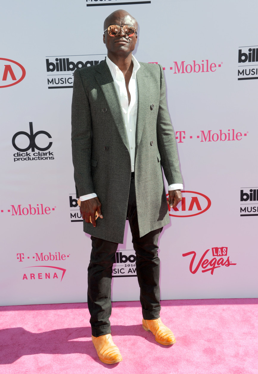 Seal arrives at the Billboard Music Awards at the T-Mobile Arena on Sunday, May 22, 2016, in Las Vegas. (Photo by Richard Shotwell/Invision/AP)