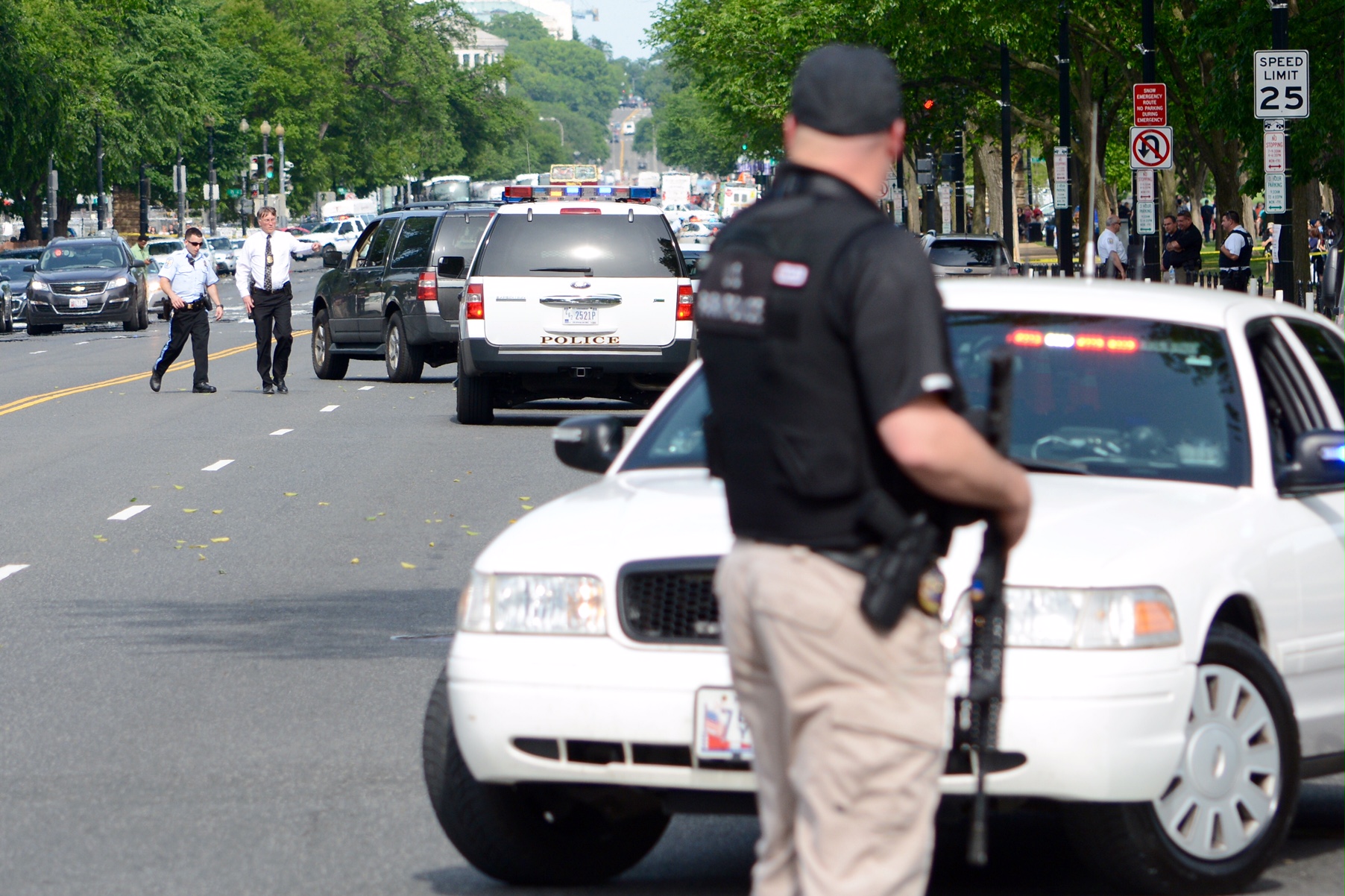 U.S. Park Police were among the agencies at the scene following a shooting near the White House Friday. (WTOP/Dave Dildine)