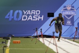 Georgia running back Keith Marshall runs a drill at the NFL football scouting combine in Friday, Feb. 26, 2016, in Indianapolis. (AP Photo/Darron Cummings)