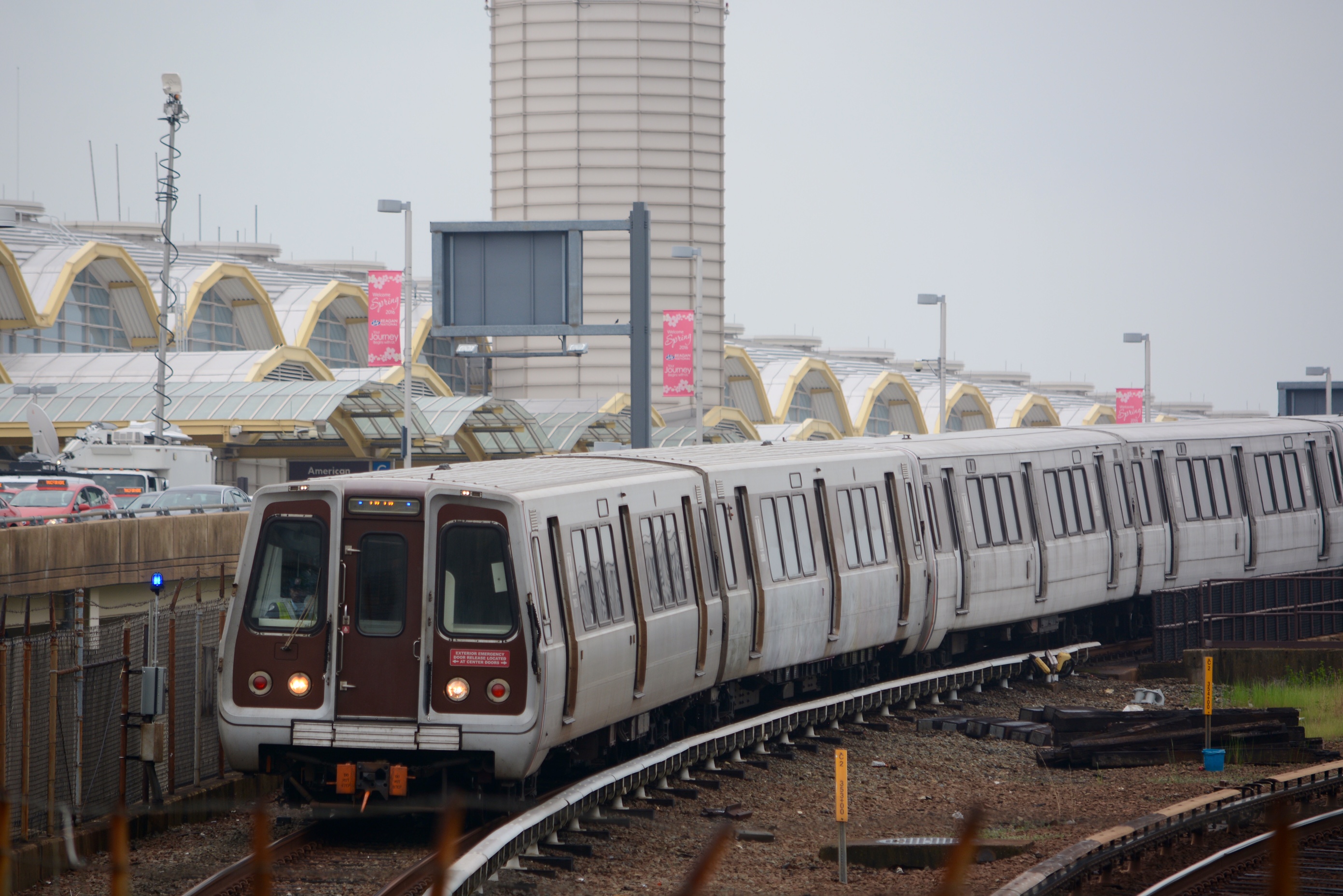 Blue, Yellow Line single-tracking, end of Saturday Metro parking fees this weekend