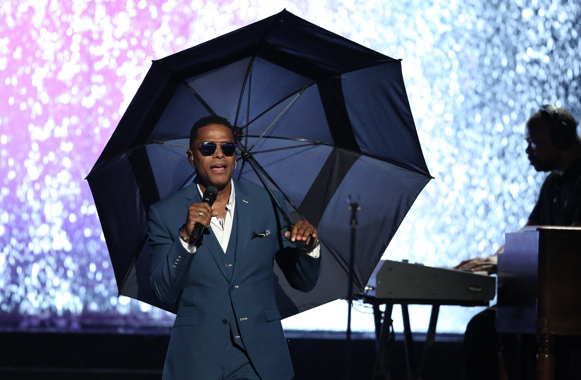 Maxwell performs at the BET Awards at the Microsoft Theater on Sunday, June 26, 2016, in Los Angeles. (Photo by Matt Sayles/Invision/AP)