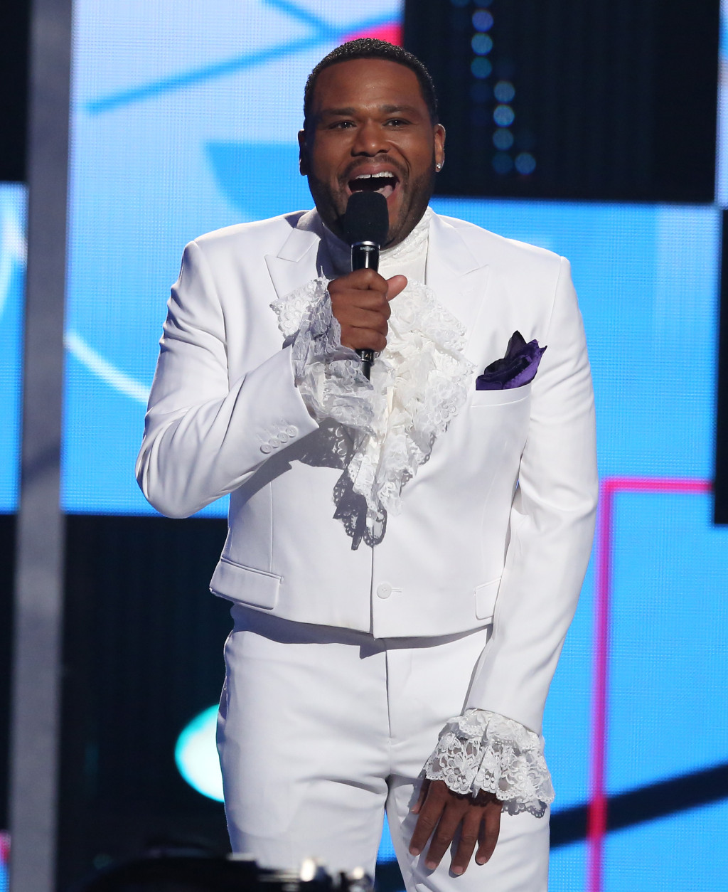 Host Anthony Anderson speaks at the BET Awards at the Microsoft Theater on Sunday, June 26, 2016, in Los Angeles. (Photo by Matt Sayles/Invision/AP)