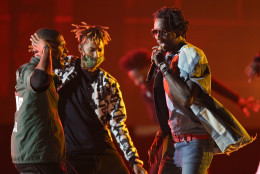 Usher, left, and Young Thug perform No Limit at the BET Awards at the Microsoft Theater on Sunday, June 26, 2016, in Los Angeles. (Photo by Matt Sayles/Invision/AP)