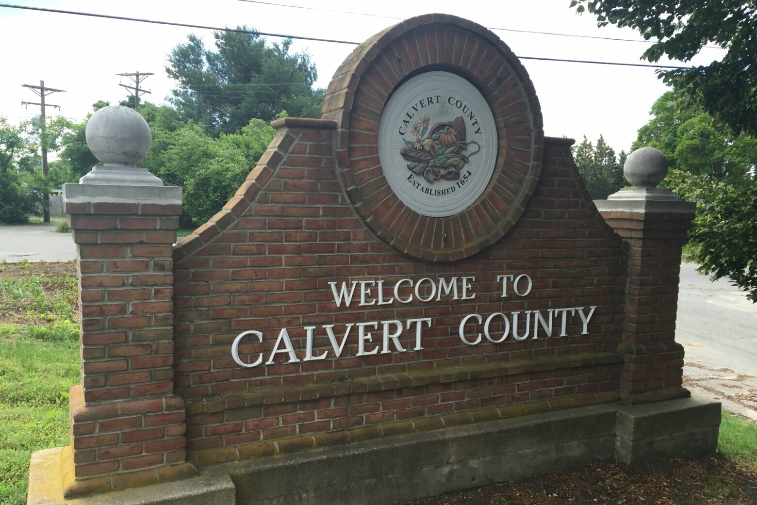 Calvert County schools put hold on hybrid learning - WTOP News