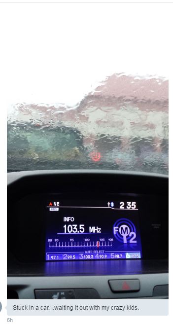 Tuned into WTOP while stuck during Tuesday's storms. (Courtesy Maria Stumphauzer/@riastump)