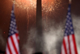 Fireworks display during A Capitol Fourth 2015 Independence Day concert at the U.S. Capitol, West Lawn on July 4, 2015 in Washington, DC.  (Photo by Paul Morigi/Getty Images for Capitol concerts)