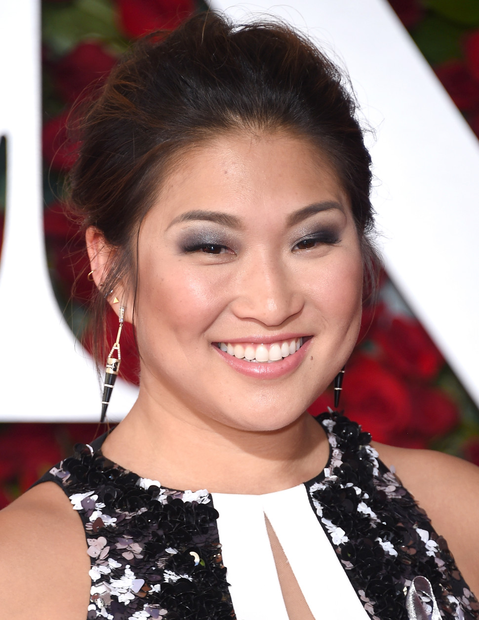 NEW YORK, NY - JUNE 12:  Actress Jenna Ushkowitz attends the 70th Annual Tony Awards at The Beacon Theatre on June 12, 2016 in New York City.  (Photo by Dimitrios Kambouris/Getty Images for Tony Awards Productions)