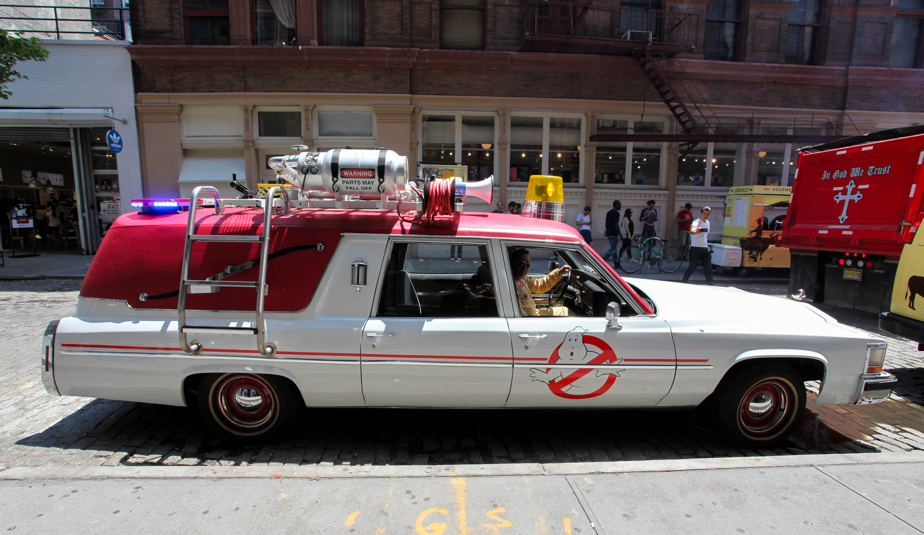 Ecto 1 hi-res stock photography and images - Alamy