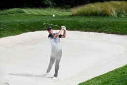 OAKMONT, PA - JUNE 15: Justin Rose of England plays his shot out of the bunker on the 15th hole during a practice round prior to the U.S. Open at Oakmont Country Club on June 15, 2016 in Oakmont, Pennsylvania.  (Photo by Ross Kinnaird/Getty Images)