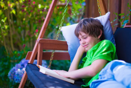 Reading should be a fun activity, not something seen as a punishment. (Getty Images/iStockphoto/FamVeld)
