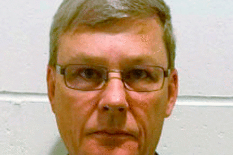 Ex-American Airlines exec with 9/11 tie to plead in sex case